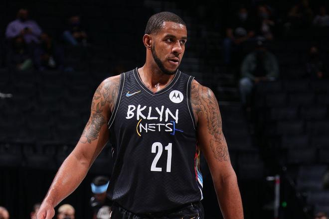 了他的个人 了他的个人